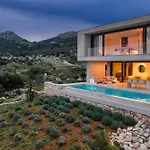 Luxury Omnia Hvar With Infinity Pool Villa Hvar Town