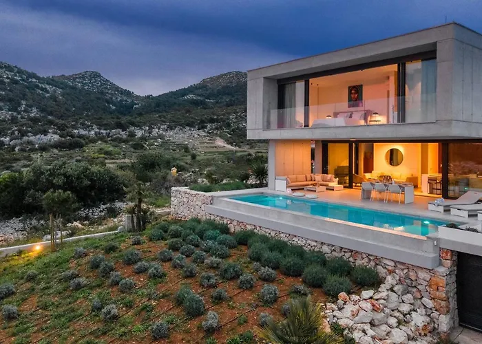 Luxury Omnia Hvar With Private Infinity Pool Vila Hvar Town