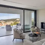 Βίλα Luxury Omnia Hvar With Infinity Pool *