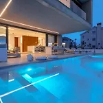 Luxury Omnia Hvar With Infinity Pool Χβαρ
