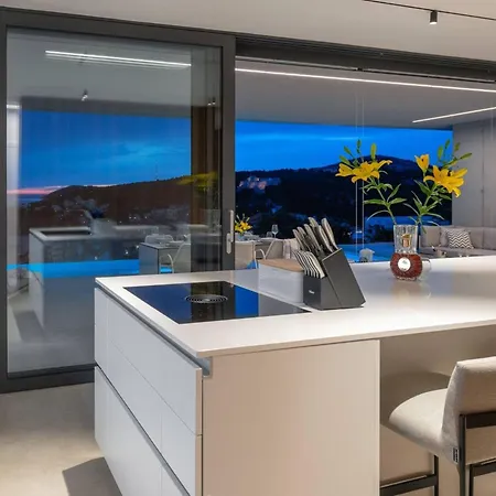 Luxury Omnia Hvar With Private Infinity Pool *