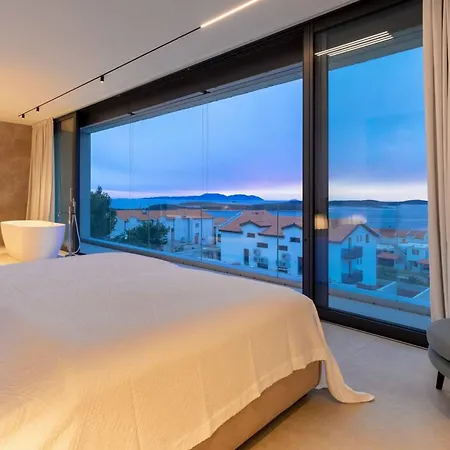 Luxury Omnia Hvar With Private Infinity Pool 흐바르