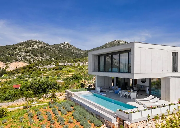 빌라 Luxury Omnia Hvar With Private Infinity Pool *