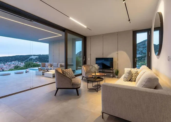 Luxury Omnia Hvar With Private Infinity Pool 흐바르