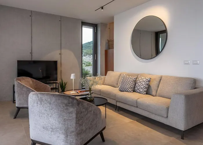 Luxury Omnia Hvar With Private Infinity Pool Villa