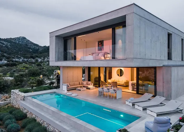 Luxury Omnia Hvar With Private Infinity Pool *