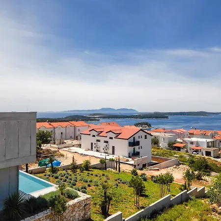 וילה Luxury Omnia Hvar With Infinity Pool *