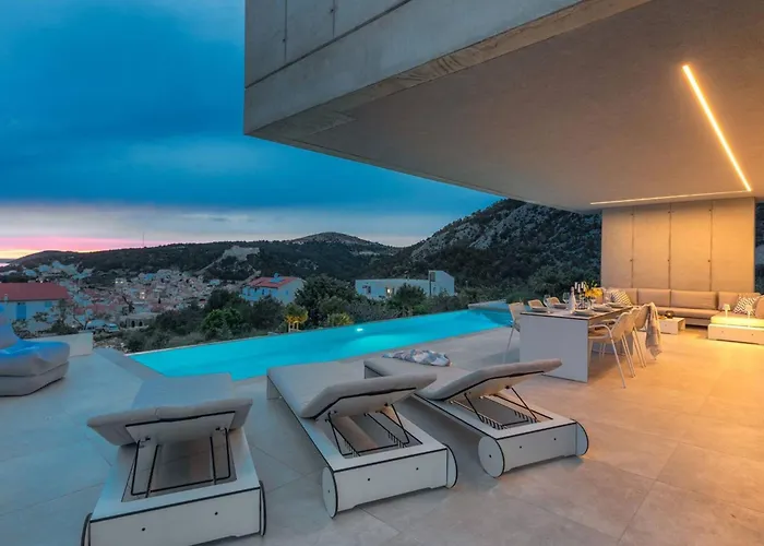 Luxury Omnia Hvar With Private Infinity Pool *